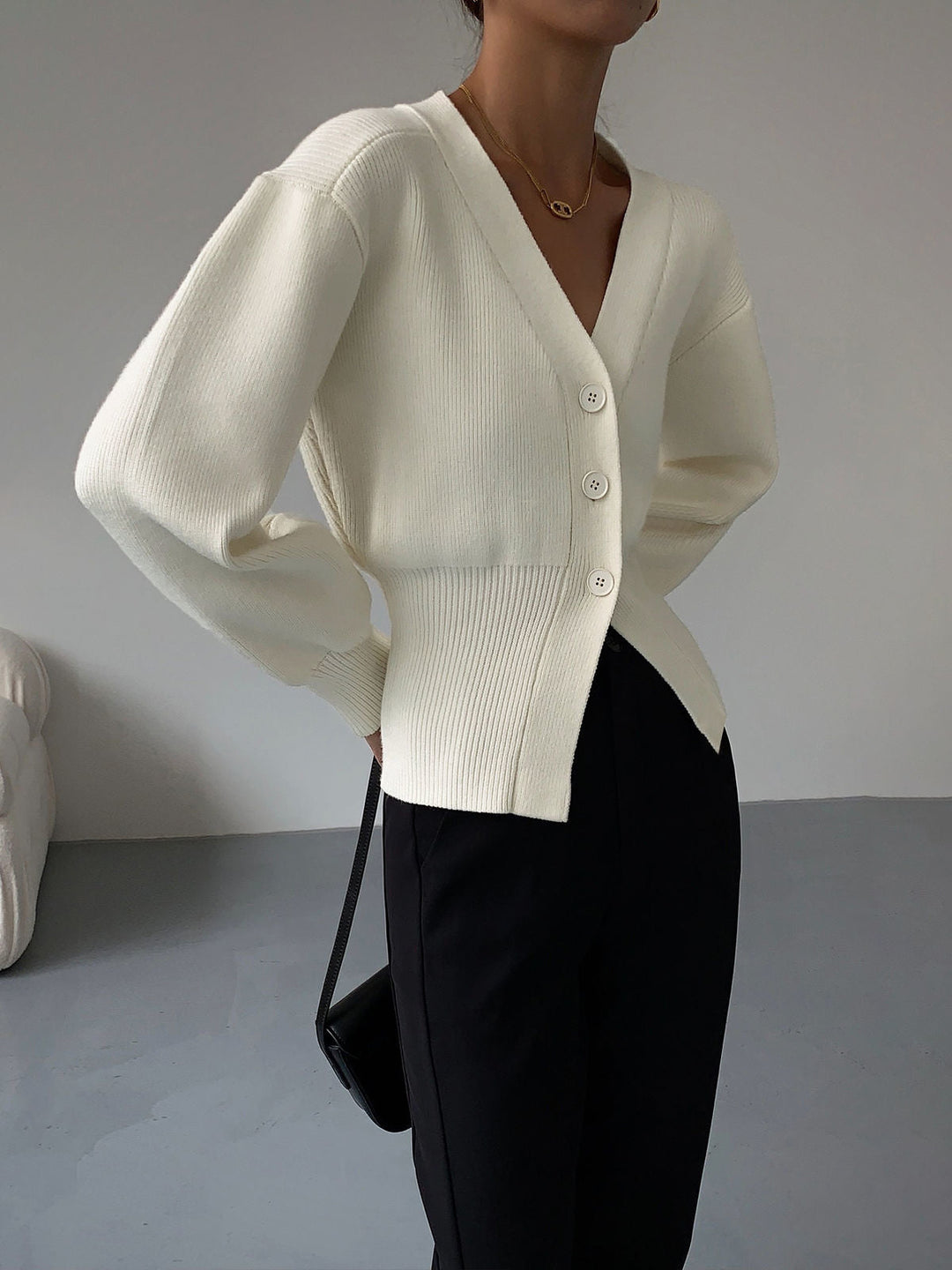 Cárdigan elegante con mangas farol y botones para mujer | Ideal para el día a día