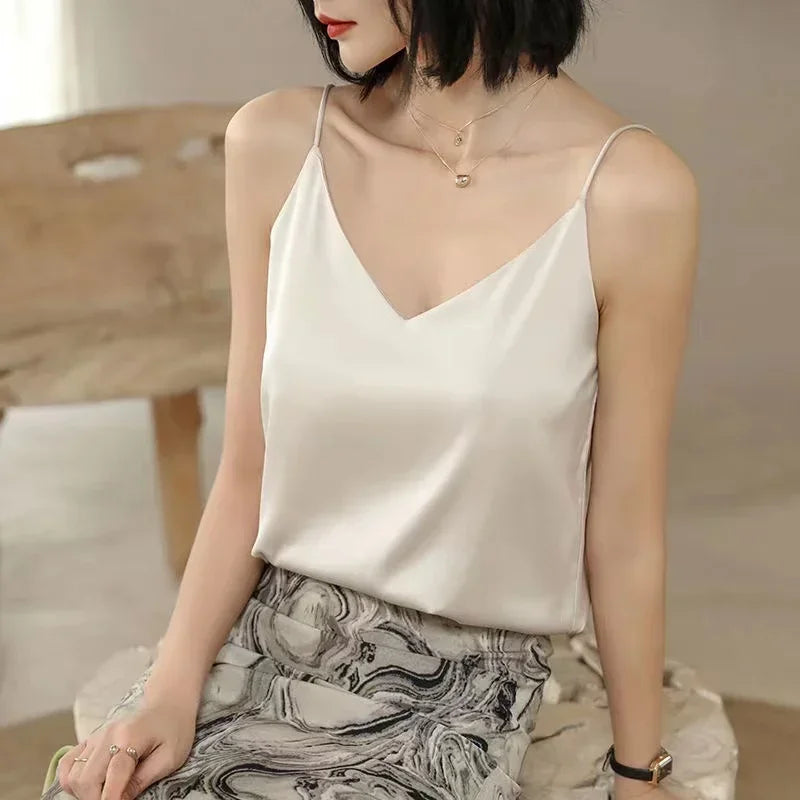 Sexy Strap Crop Top Fashion Silky Camisole Women’s Inner With White Bottoming Satin Top Summer V-neck Thin Section Y2K Camisole
