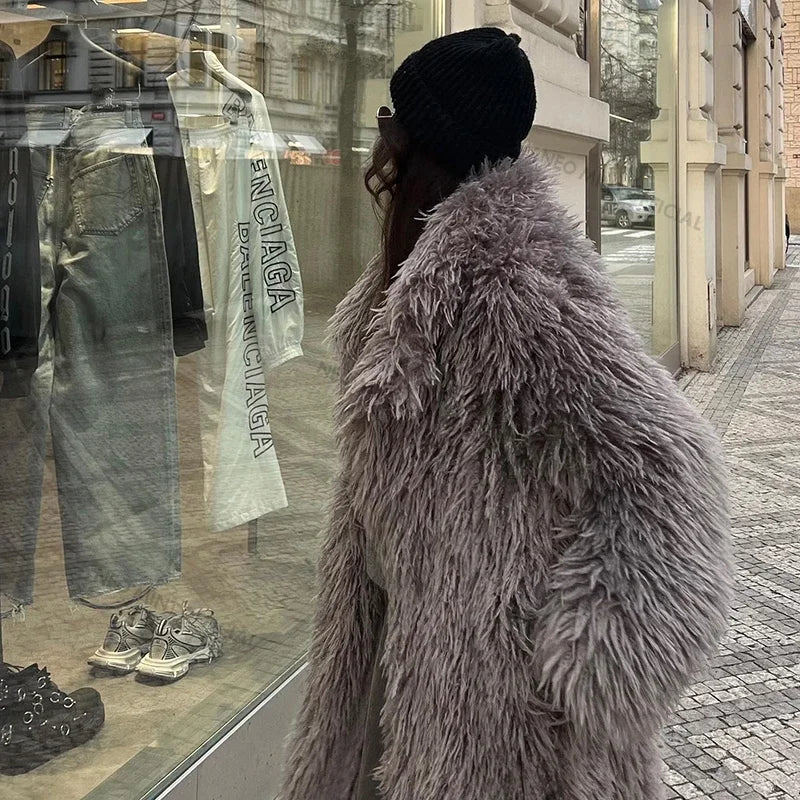 Extra Long Luxury Lamb Fur Teddy Coat Women  Winter Ladies Mob Wife Style Oversized Chunky Faux Fur Jacket Overcoat