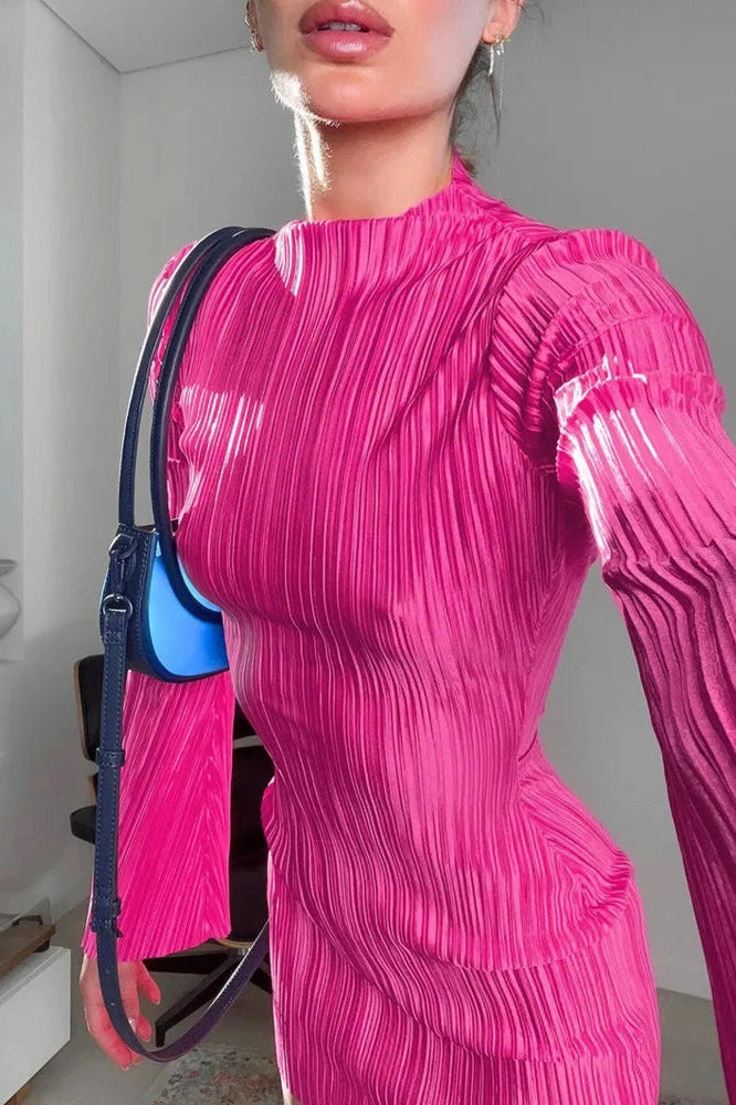 Elegant Pleated Mini Dress with Long Sleeves