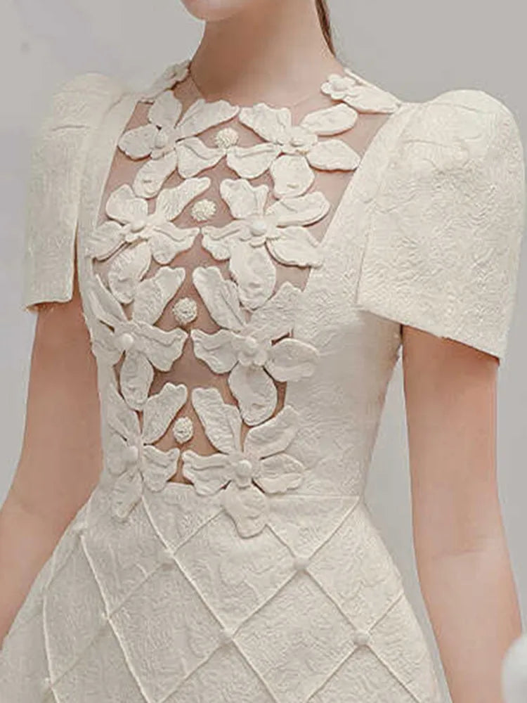 Elegant Short Dress European Style 3D Floral O Neck Hollow Nail Bead Fashion Tide Dresses For Women 2025 Spring Summer 1346