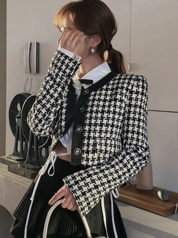 Elegant Cropped Jacket Women French Vintage Single Breasted Long Sleeve O-neck Top Autumn Y2k All-match Houndstooth Coats New