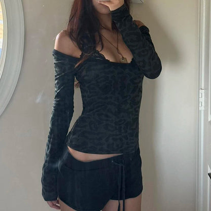 Vintage Animal Patterns Lace Strappy T-shirt Off Shoulder Sexy Fitted Cropped Top Y2K Long Sleeve Tee Street Outfits