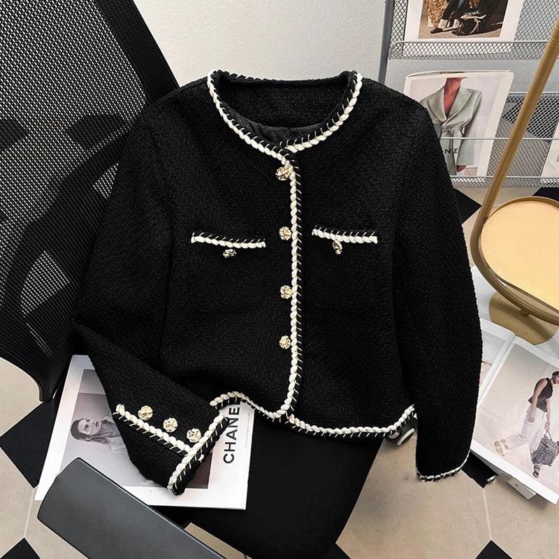 Vintage Black Tweed Jacket Women Cropped Quilted Coat Elegant Commute Blazer Winter Ladies Korean Thicken Short Outerwear