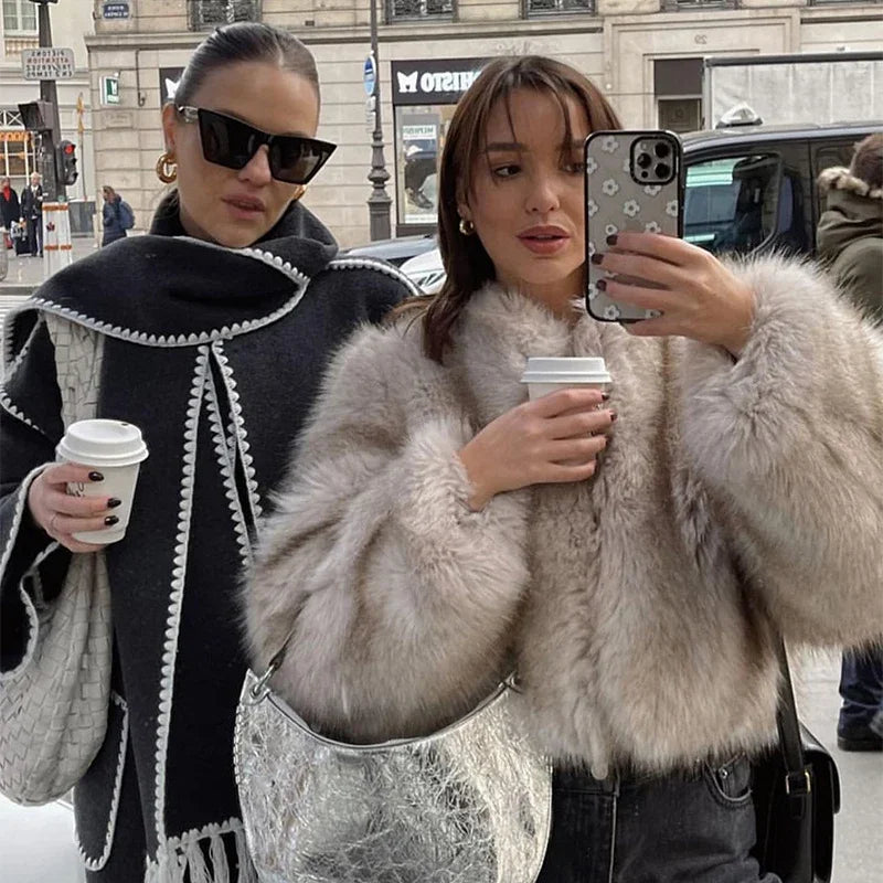 Iconic Street Fashion Week Luxury Brand Gardient Cropped Faux Fur Coat Women Winter  Hot Cool Girls Fluffy Short Fur Jacket