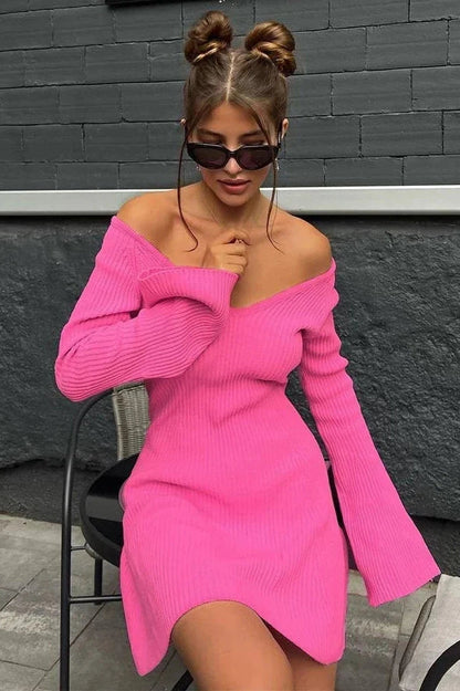 Off-Shoulder V-Neck Mini Dress with High Waist and Long Sleeves