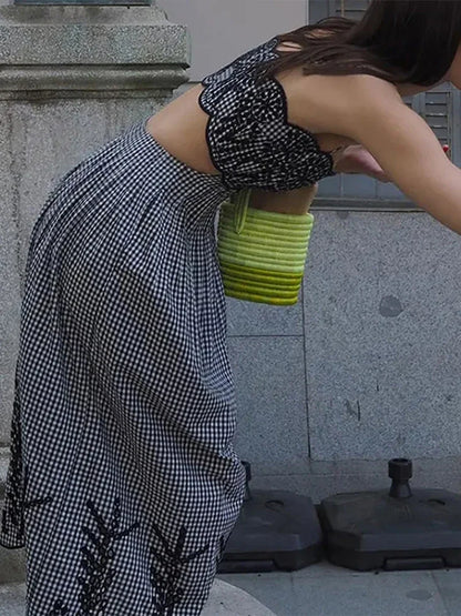 Fashion Embroidery Hollow Slip Dress Women Elegant Plaid Sleeveless Maxi Dresses  Spring Summer Lady New High Street Robe