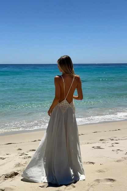 Vestido largo Lavinia con escote en V pronunciado