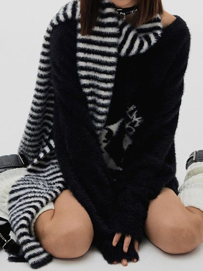 Skull Print V Neck Loose Sweater