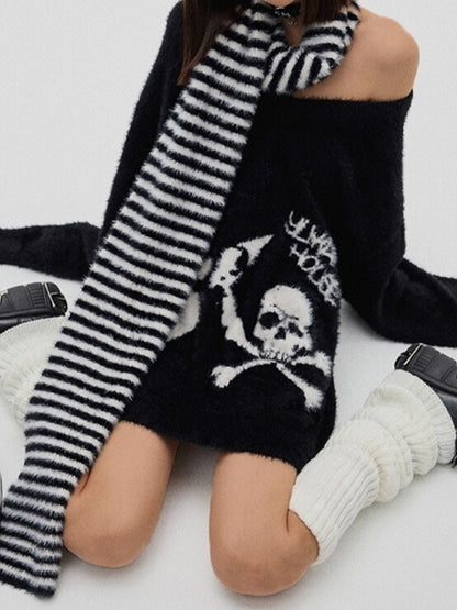 Skull Print V Neck Loose Sweater