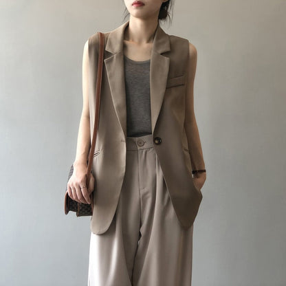 Women's Modern Brown Sleeveless Blazer with Pockets and Button | Ideal for All Seasons