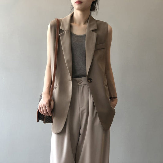 Women's Modern Brown Sleeveless Blazer with Pockets and Button | Ideal for All Seasons
