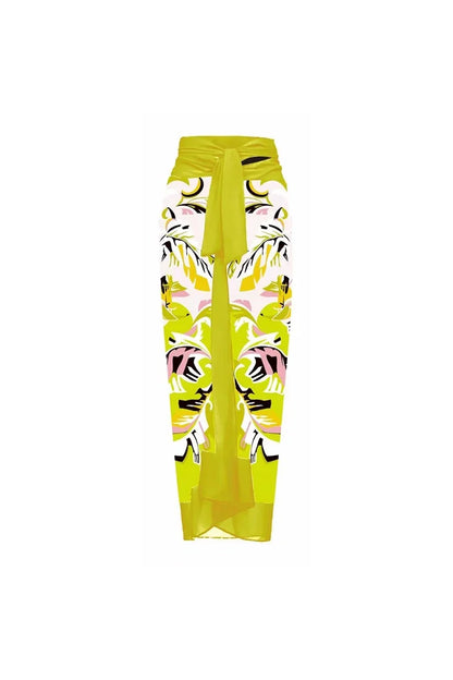 Traje de baño de una pieza con estampado floral y flor amarilla en 3D