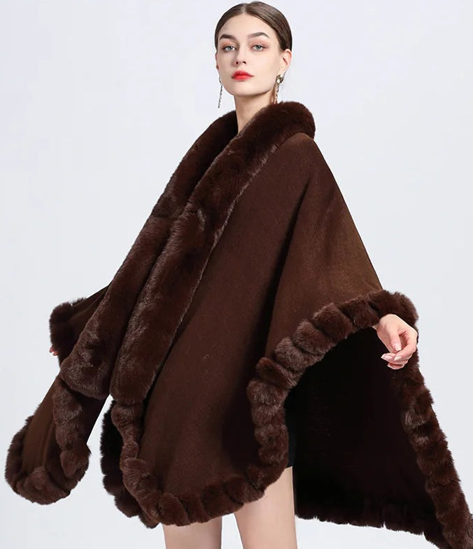Oversize Long Knitted Cloak