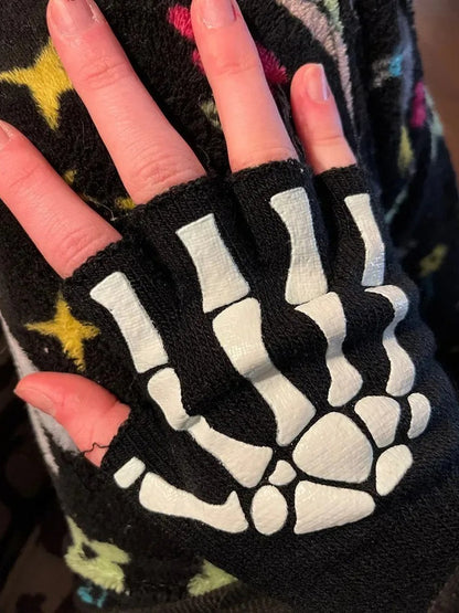 Winter Warm Black Skull Fingerless Gloves