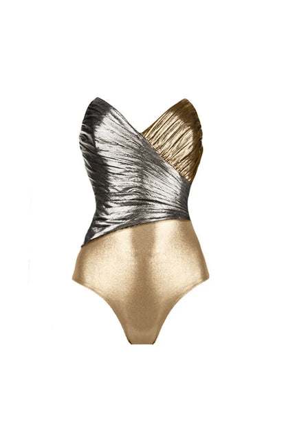Conjunto de falda de una pieza con parches dorados recortados