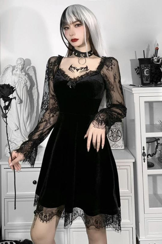 Lace Patchwork Long Sleeve Ruffled Mini Dress