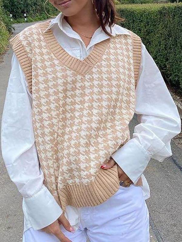 Age Reduction V-Neck Sleeveless Twist Knit Waistcoat Women for Women