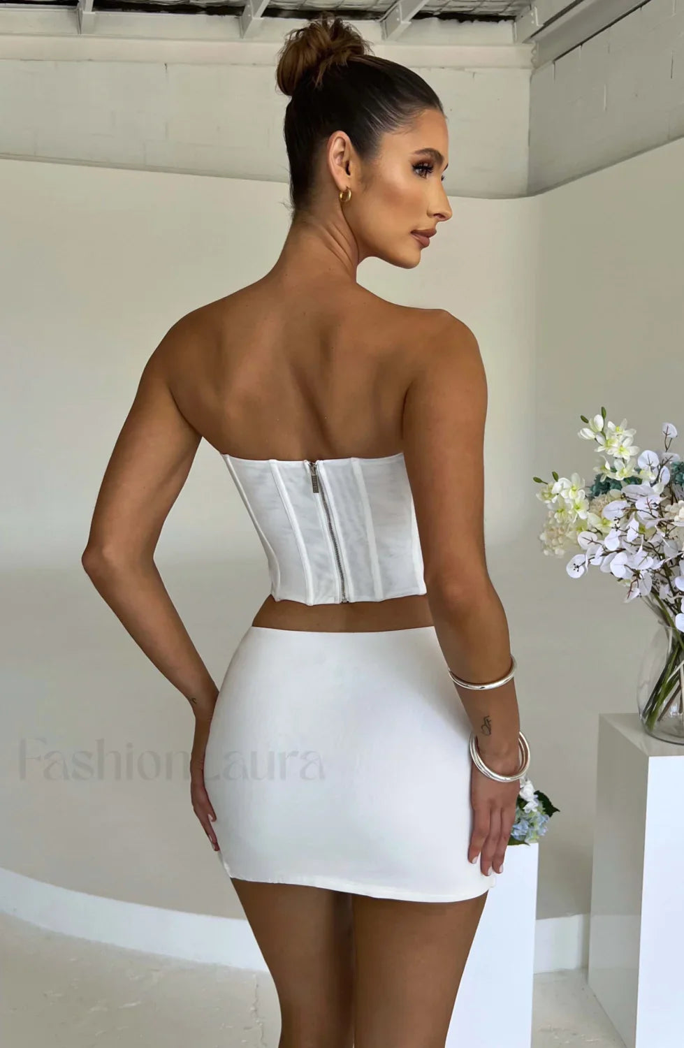 Alina Mini Graceful Skirt - White