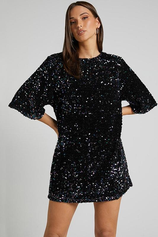 Minivestido sin espalda con lentejuelas de Alma