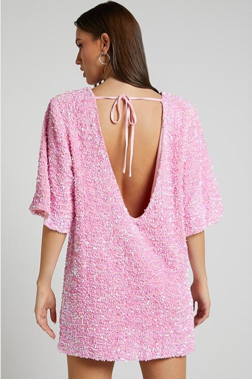 Minivestido sin espalda con lentejuelas de Alma
