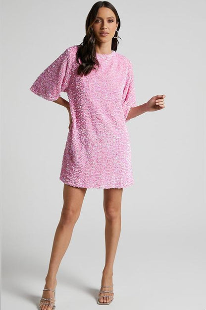 Minivestido sin espalda con lentejuelas de Alma