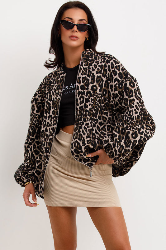 Abrigo con estampado de leopardo retro 