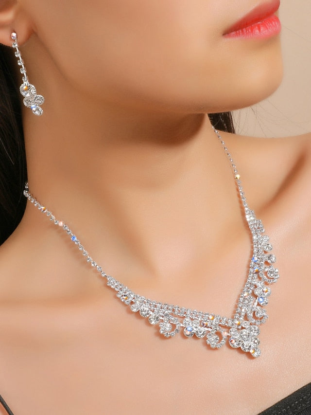 necklace Chic & Modern Party Flower Necklaces for Women