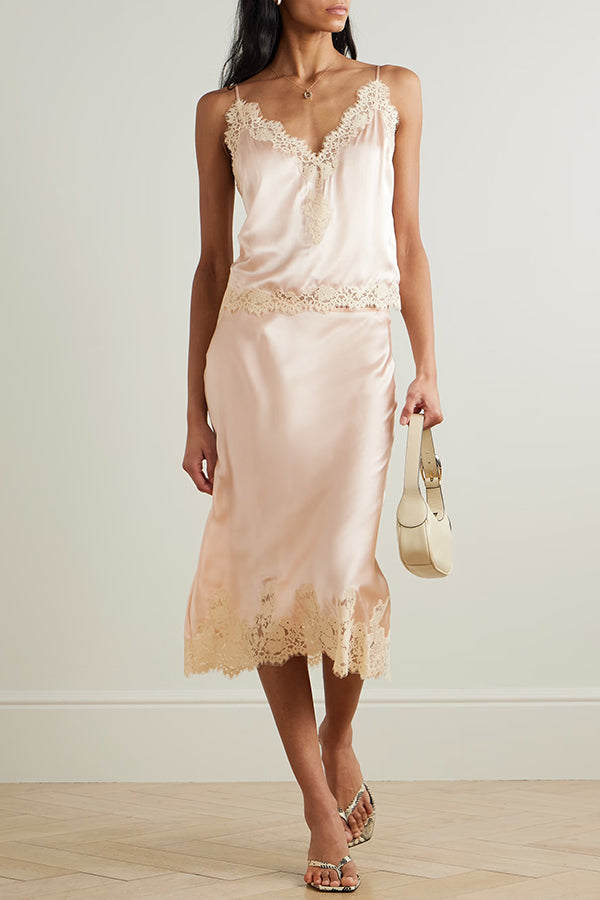 Celebration Look Contrast Color Satin Lace Trim V-Neck Slip Tank