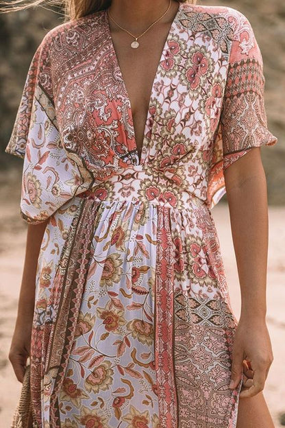 Vestido playero con cuello en V estampado de Basia