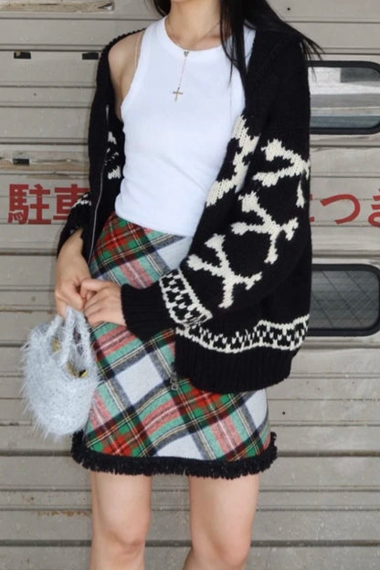 Vintage Punk Skull Thick Knit Women's Sweater