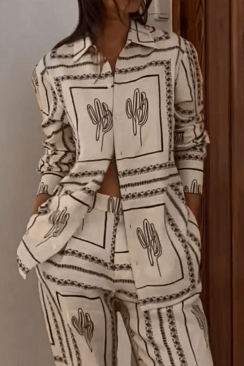 Conjunto de dos piezas con estampado de líneas geométricas abstractas
