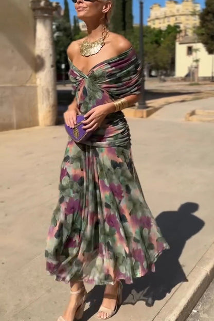 Unique Printed V-Neck Waisted Mesh Holiday Maxi Dress