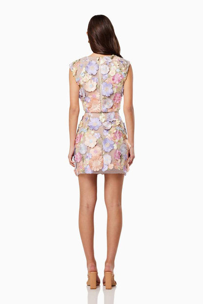 Miniconjunto con bordado floral de Bianca