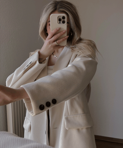 Women's Trendy Beige Blazer with Pockets and Buttons | Great for Everyday Wear