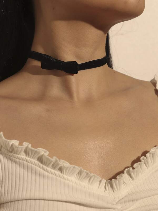 Bow Decor Choker for Women