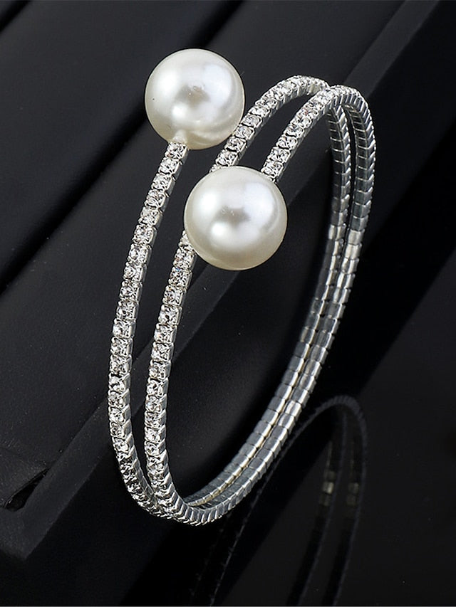 Bangle Fashion Outdoor Geometry Bracelets & Bangles for Women