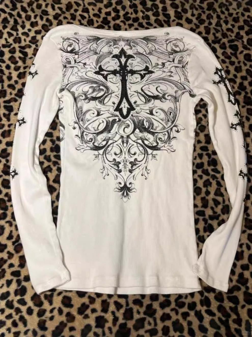 Y2K Cross Graphic Grunge T-shirt