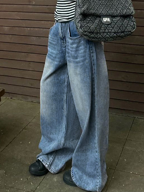 Vintage Wash Mopping Boyfriend Jeans