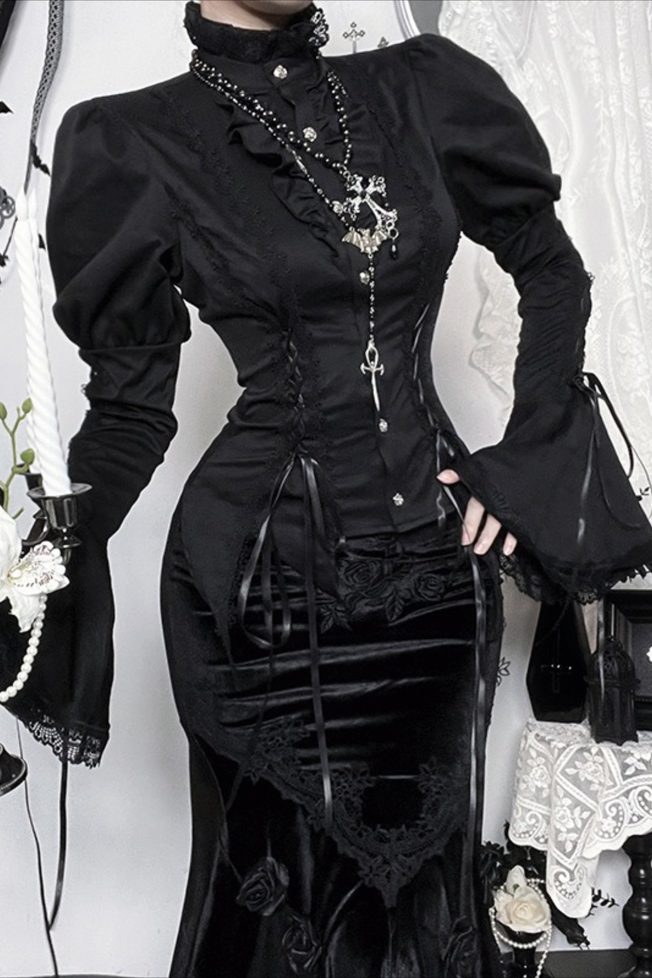 Versatile Dark Lolita Flare Sleeve Blouse