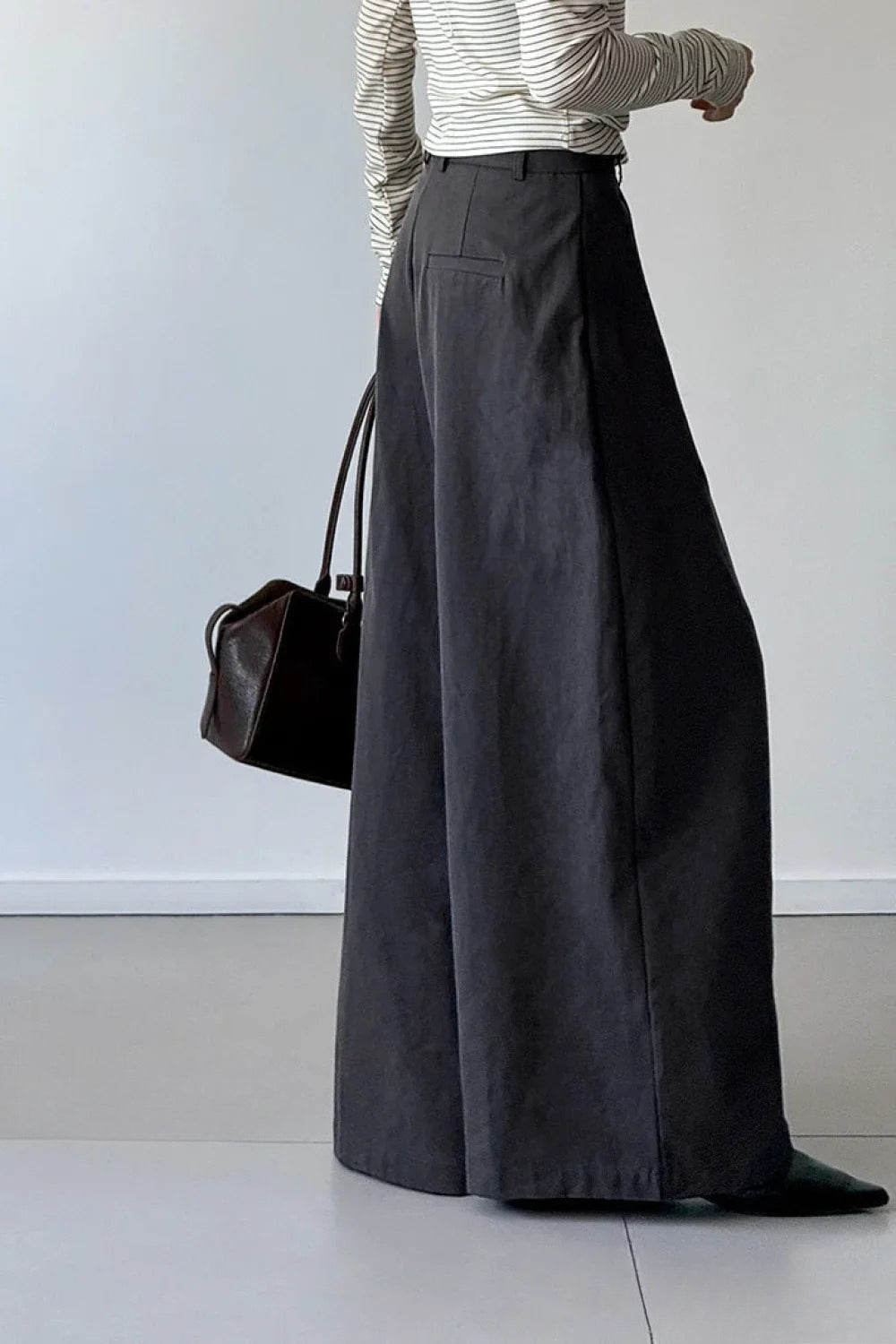 Retro Relaxed High-Waisted Wide-Leg Pants