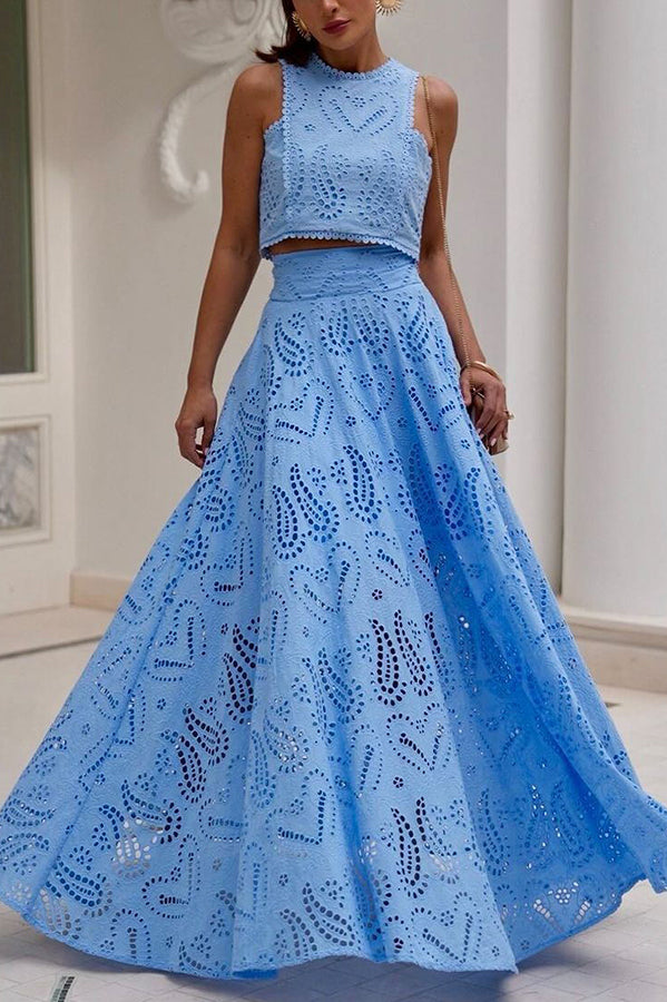 Paris Dreaming Embroidered Lace High Rise Elastic Waist Pocketed Maxi Skirt 