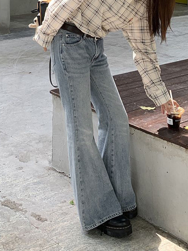 Light Washed High Rise Flare Jeans