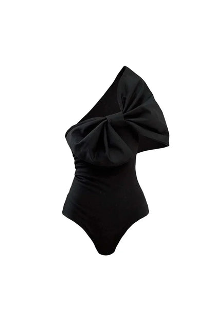 Traje de baño de una pieza con lazo blanco y negro