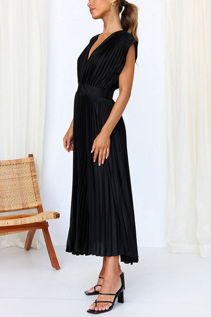 Hello Gorgeous Satin Pleated Party Midi Dress