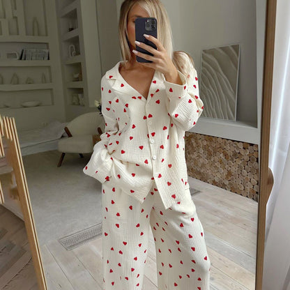 Conjunto de pijama informal de manga larga con estampado de corazones para mujer