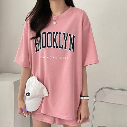 Conjunto de dos piezas de camiseta de manga corta con estampado de letras para mujer