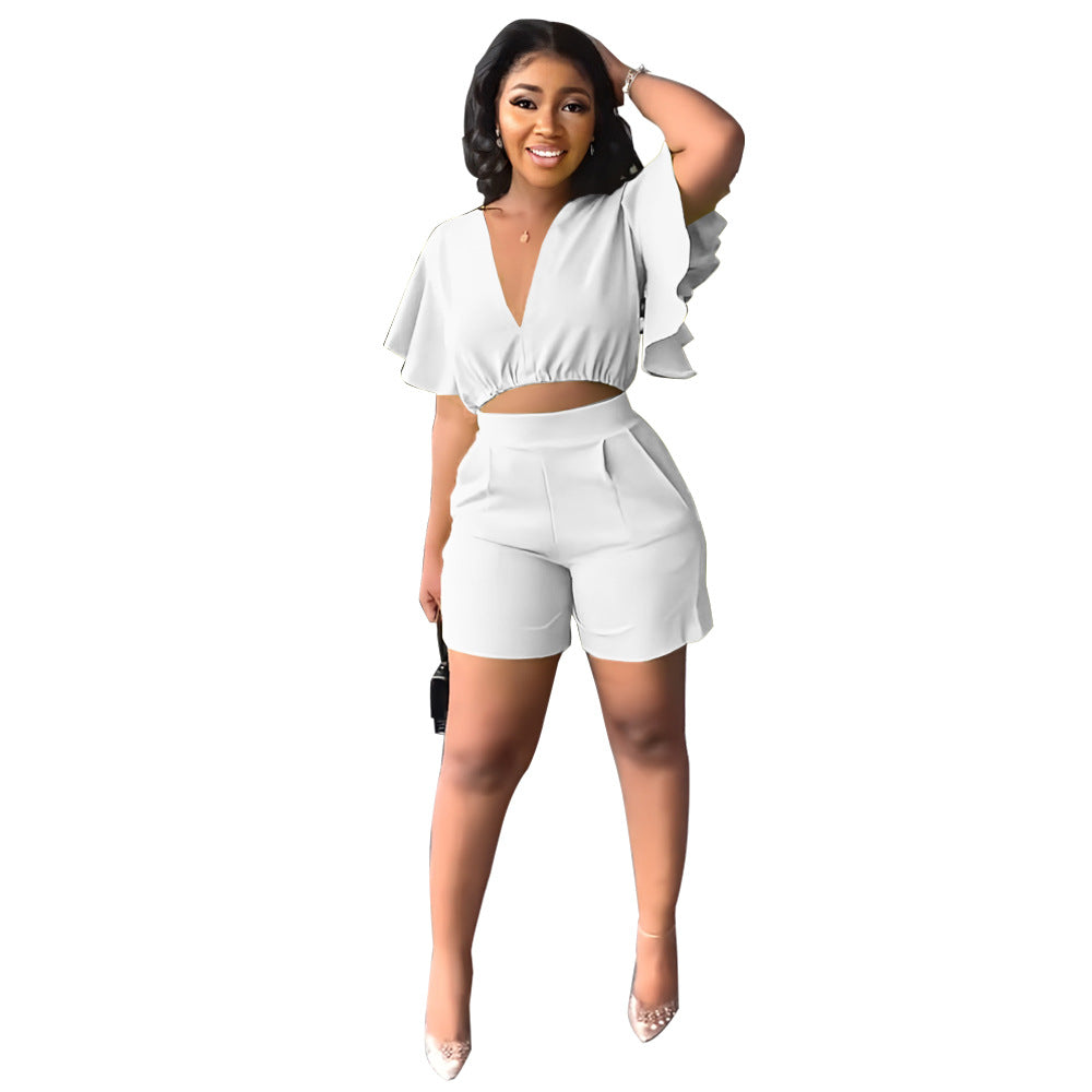 Conjunto de dos piezas de verano para mujer: top corto con cuello en V y pantalones cortos informales con volantes