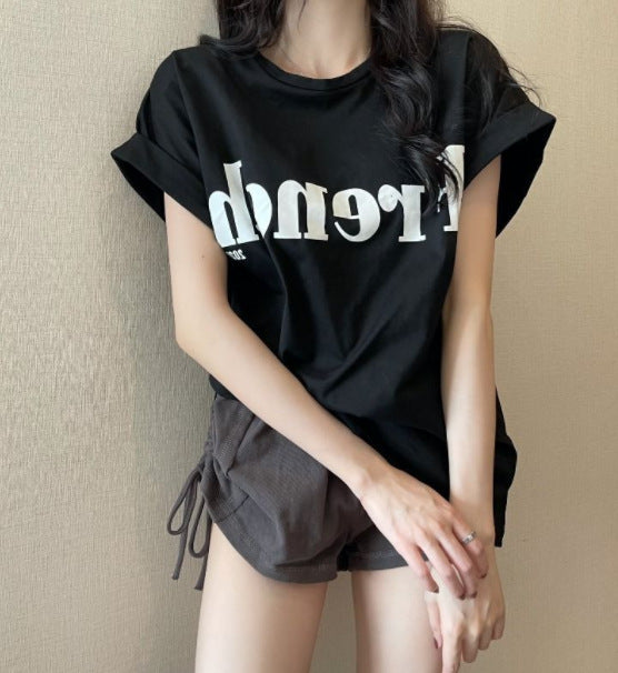 Camiseta informal de manga corta con cuello redondo y estampado del alfabeto para mujer
