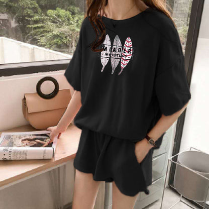 Conjunto de 2 piezas de camiseta de manga corta con cuello redondo, pantalones cortos y cintura definida para mujer